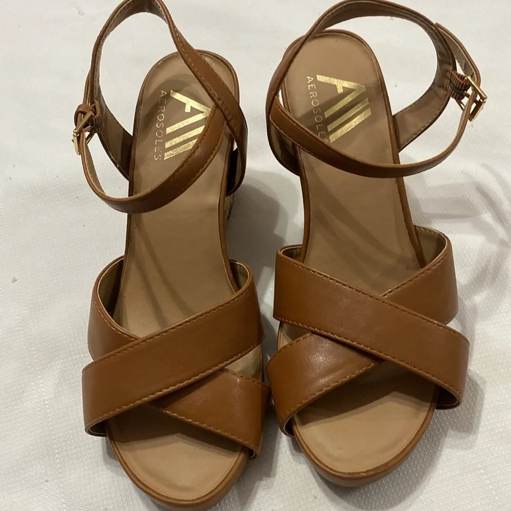 AEROSOLES Brown Leather Like Sandals with Ankle‎ Strap size 7.5 WEDGE ESPADRILLE